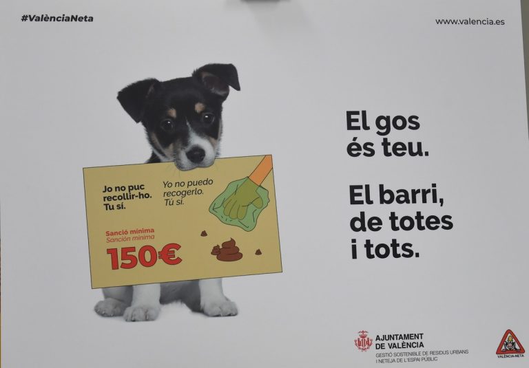 Multa de 150 euros per abandonar excrements canins