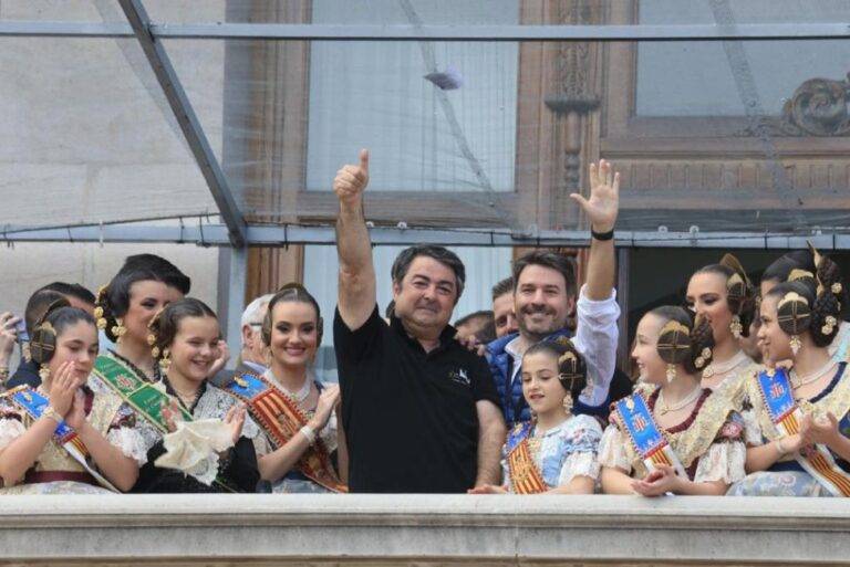 Pirotecnia Zaragozana a càrrec de Luís Brunchú