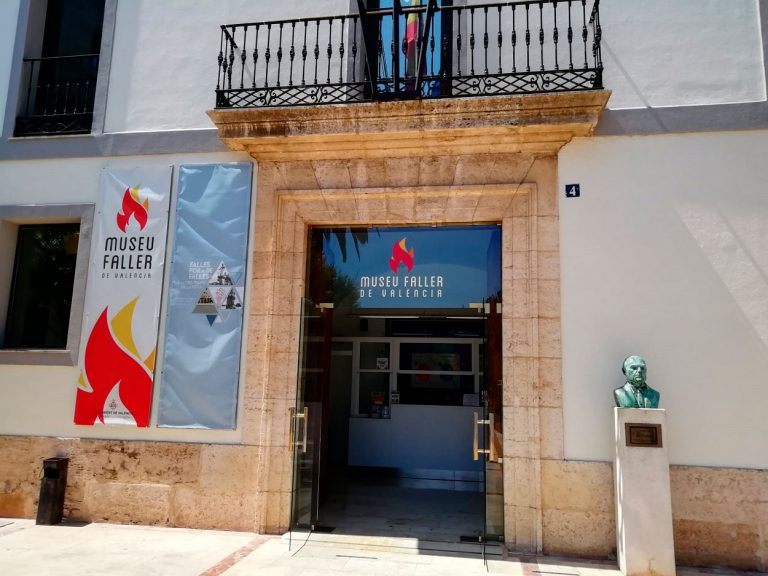 Los Museos Fallero y el de la Semana Santa Marinera abren las puertas