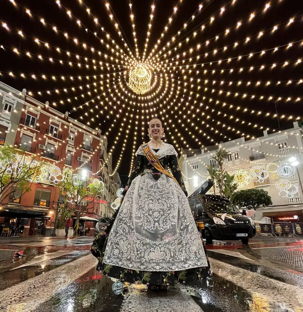 Cuba - Puerto Rico gana el 1.º premio de luces de Fallas 2022 3 2022 03 14 llums falla cuba puerto rico 2