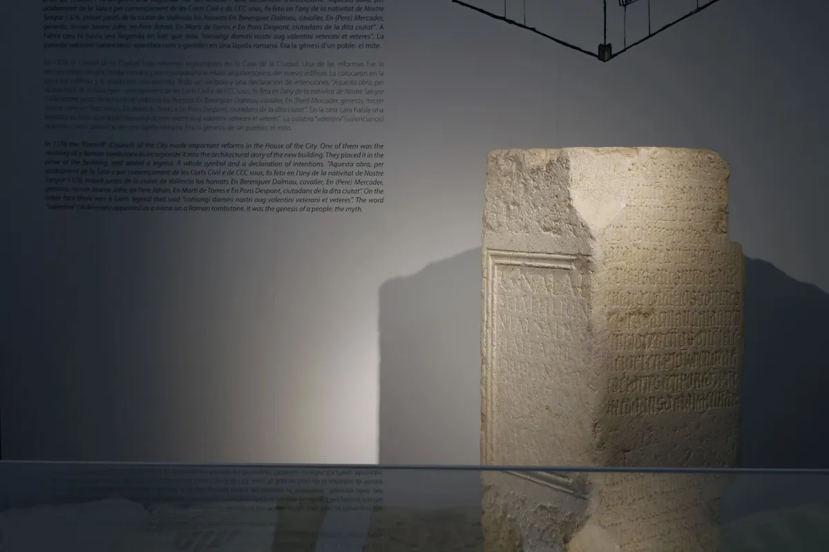Esta mostra sobre la Casa de la Ciutat i el Bon Govern obri la nova Sala d'Exposicions de l'Ajuntament 5 Exposició nova Sala d'Exposicions de l'Ajuntament de València / Exposición nueva Sala de Exposiciones del Ayuntamiento de Valencia