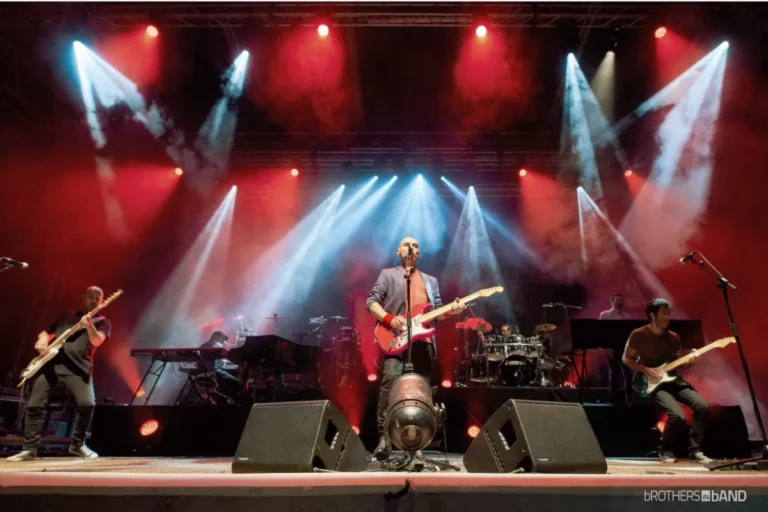 El mejor de los homenajes a Dire Straits: "The Very Best of dIRE sTRAITS"