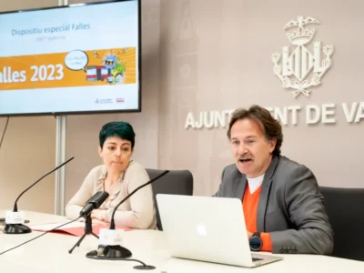 EMT, Falles, autobusos, transport públic, València, Fallas, autobuses, transporte público