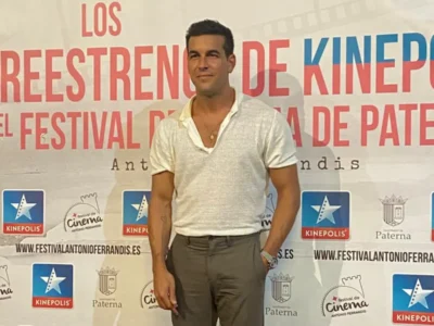 Mi soledad tiene alas, Mario Casas