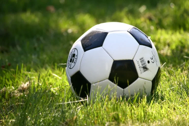 À Punt adquiere los derechos de los resúmenes de fútbol de Primera y Segunda División a partir del 21 de octubre