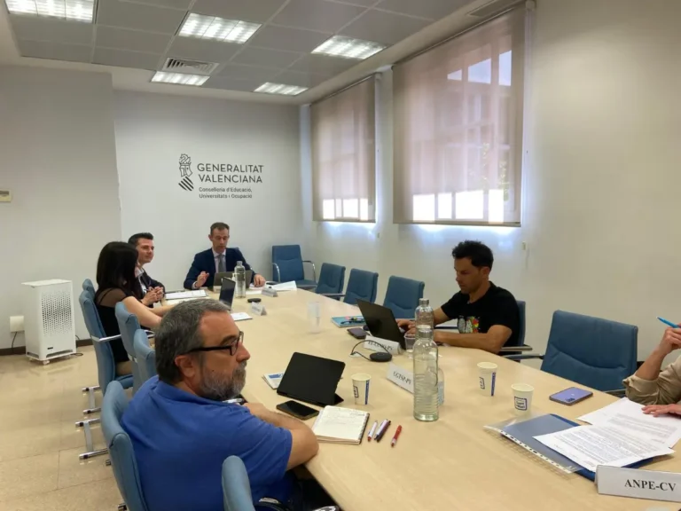 Calendario Escolar: Educación propone el inicio del curso escolar 24/25 para el lunes 9 de septiembre