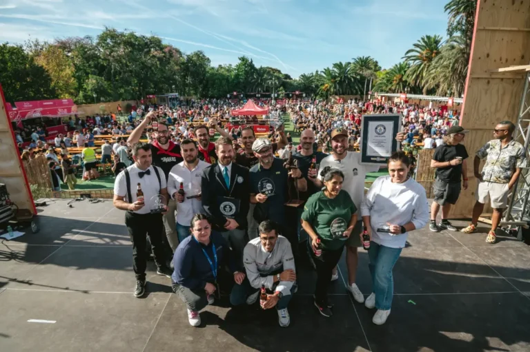 Valencia logra el GUINNESS WORLD RECORDS de almuerzo colectivo