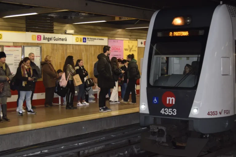 Reobertura de Metrovalencia: es reprén el servici amb noves mesures i horaris adaptats