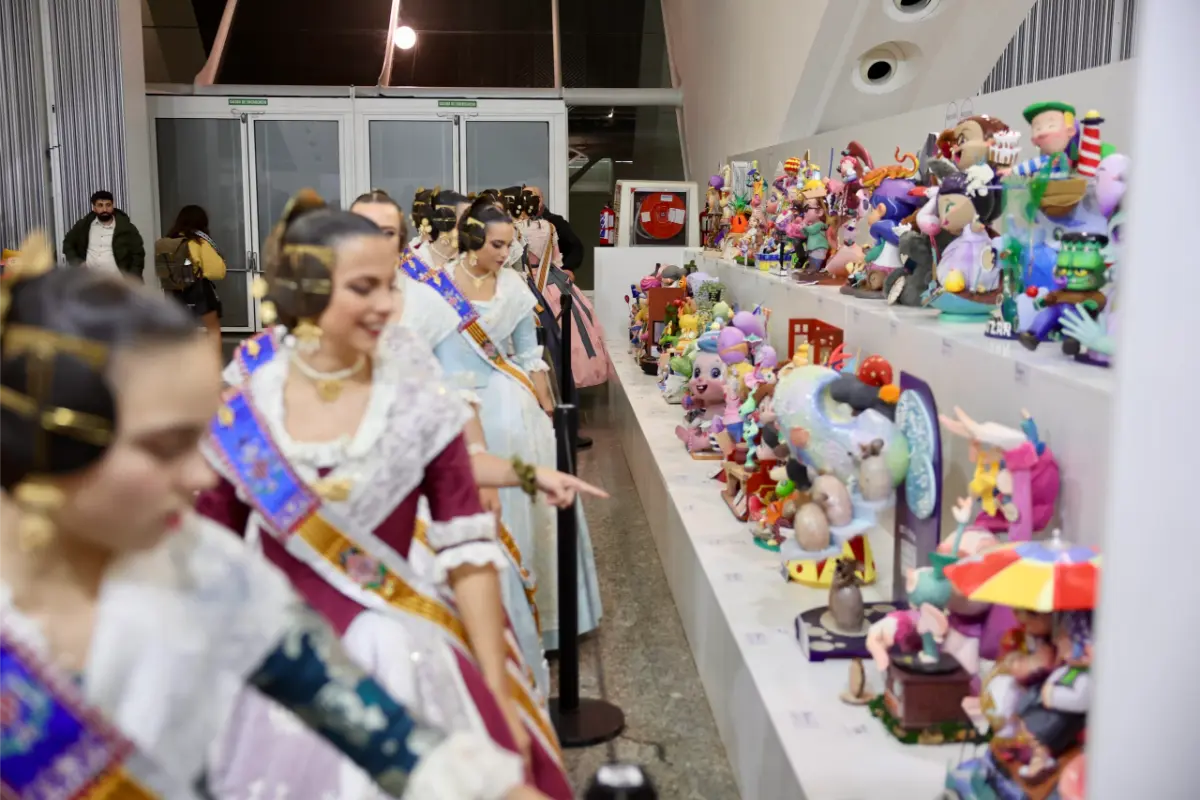 Exposición del Ninot 2025: los ninots ya esperan el voto popular 9 exposicio ninot 2025 3