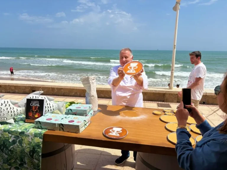 La Coca del Greal: el dolç que unix història i tradició en el Camí del Sant Greal