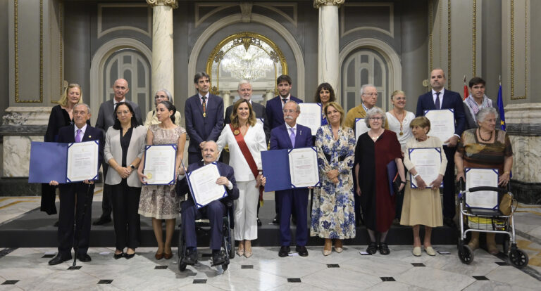Honores y Distinciones València 2025: lista completa de galardonados y medallas