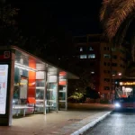 L’EMT il·lumina el 93% de les marquesines de les parades per a convertir-les en entorns més segurs