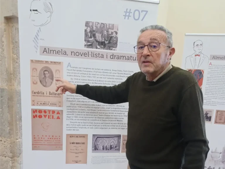Exposición Francesc Almela i Vives: la AVL inicia en Ibi la muestra itinerante del Escritor del Año 2026