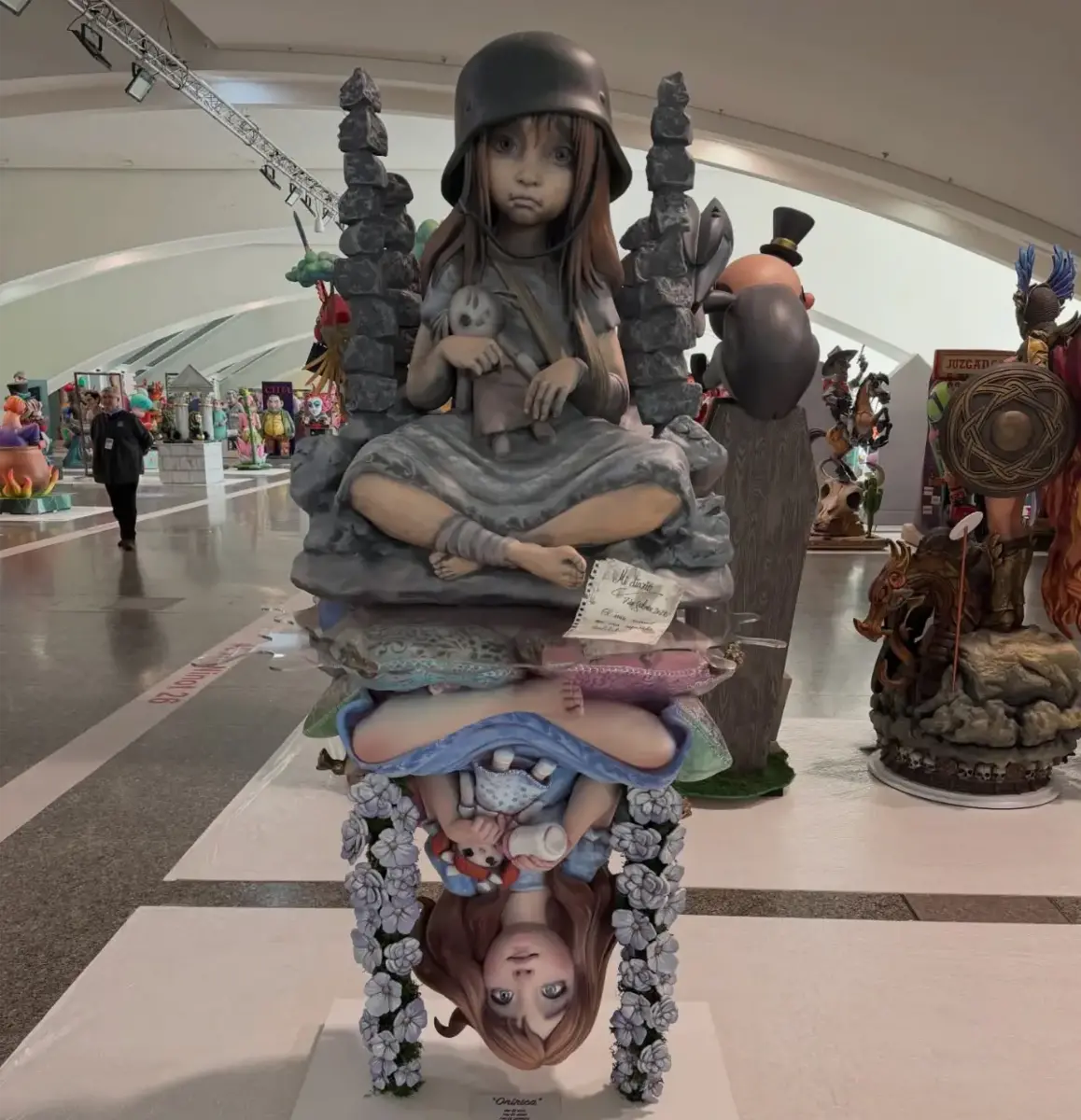 Sueca-Literato Azorín aconseguix el ninot indultat 2026 amb una obra de Pedro Santaeulalia 2 ninot indultat 2026