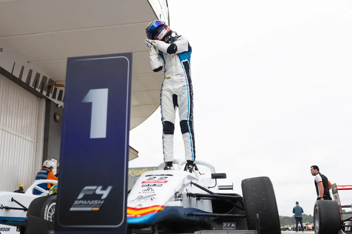 Vivek Kanthan tanca amb victòria un cap de setmana intens al Circuit Ricardo Tormo 1 Epic NAPA Racing Weekend al Circuit Ricardo Tormo / Epic NAPA Racing Weekend en el Circuit Ricardo Tormo