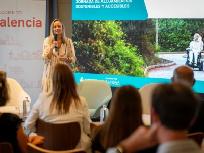 Allotjaments turístics accessibles a València en una jornada de Visit València