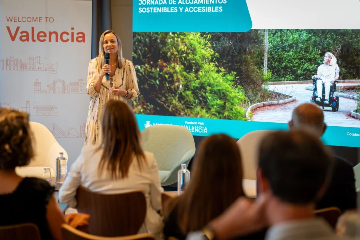 València: Turisme, Oci, Actualitat i tot el que has de saber sobre la ciutat 35 València impulsa els allotjaments turístics accessibles amb una guia per al sector
