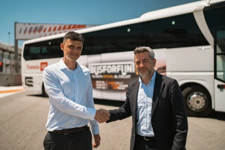 Autobusos MotoGP València al Circuit Ricardo Tormo de Xest