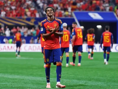 Espanya Aràbia Saudí Mundial 2026 amb jugadors celebrant un gol a Atlanta - fotografia 2