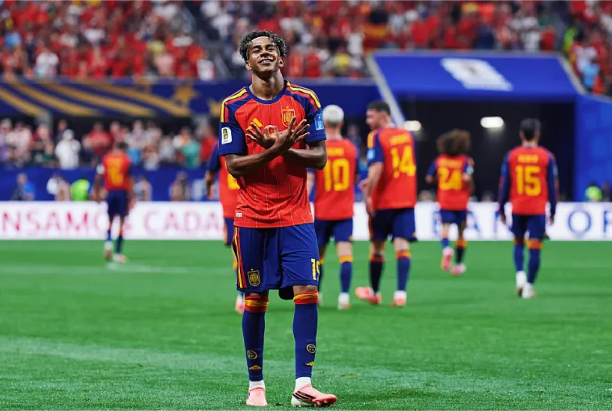 Espanya Aràbia Saudí Mundial 2026 amb jugadors celebrant un gol a Atlanta - fotografia 2