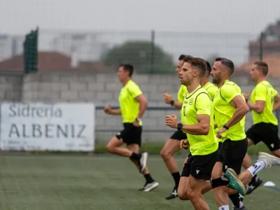 Proves físiques dels àrbitres de Primera durant la pretemporada 2026-27