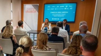 Reunió del Comité de Crisi Turística de València per a presentar el pla RETUR