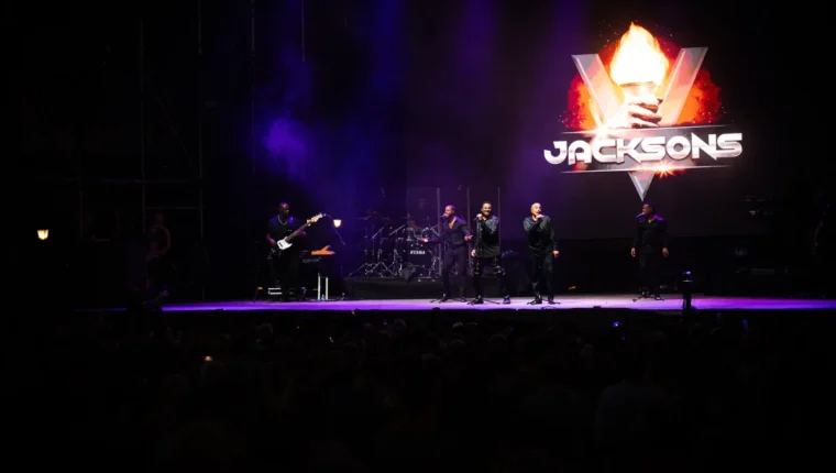 The Jacksons a València durant el concert als Jardins de Vivers