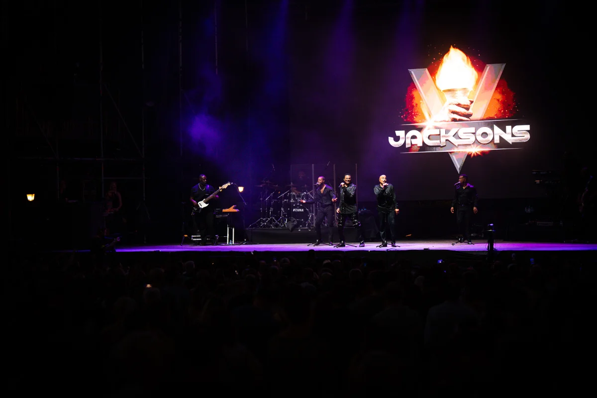 València: Turisme, Oci, Actualitat i tot el que has de saber sobre la ciutat 13 The Jacksons a València: els grans himnes del pop reviuen als Concerts de Vivers