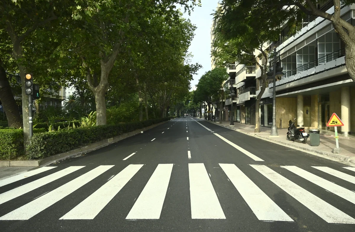 València: Turisme, Oci, Actualitat i tot el que has de saber sobre la ciutat 21 El reasfaltatge de la Gran Via del Marqués del Túria entra en la recta final