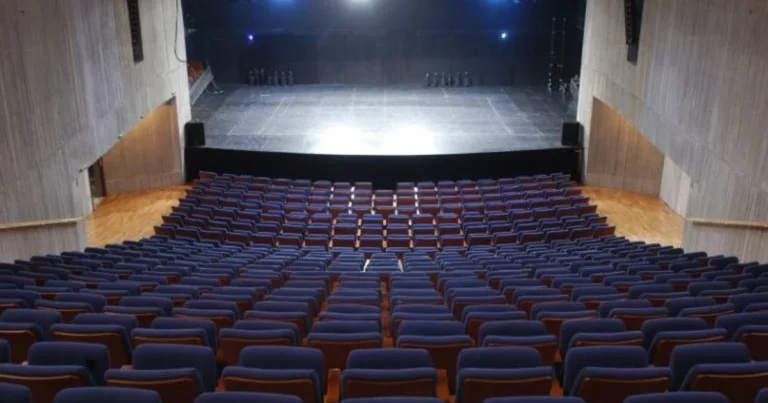 TEM y La Mutant: València licita por 603.184 euros la asistencia técnica de ambos teatros