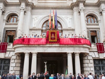 Reial Senyera durant la Processó Cívica del 9 d’Octubre a València