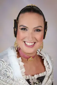 Sara Cabello Andreu, candidata a Fallera Major de València 2027
