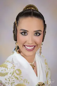 Claudia Ravello García-Conde, candidata a Fallera Major de València 2027