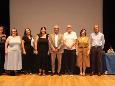 Els jurats de les Falleres Majors de València 2027 després de la seua presentació oficial al Palau de la Música