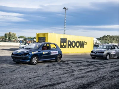Supercars i ROOW omplin el Circuit Ricardo Tormo de carreres i espectacle este cap de setmana