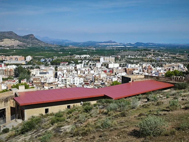 Reabre el Centro de Visitantes del Castillo de Sagunto tras reparar la cubierta: horarios para visitarlo