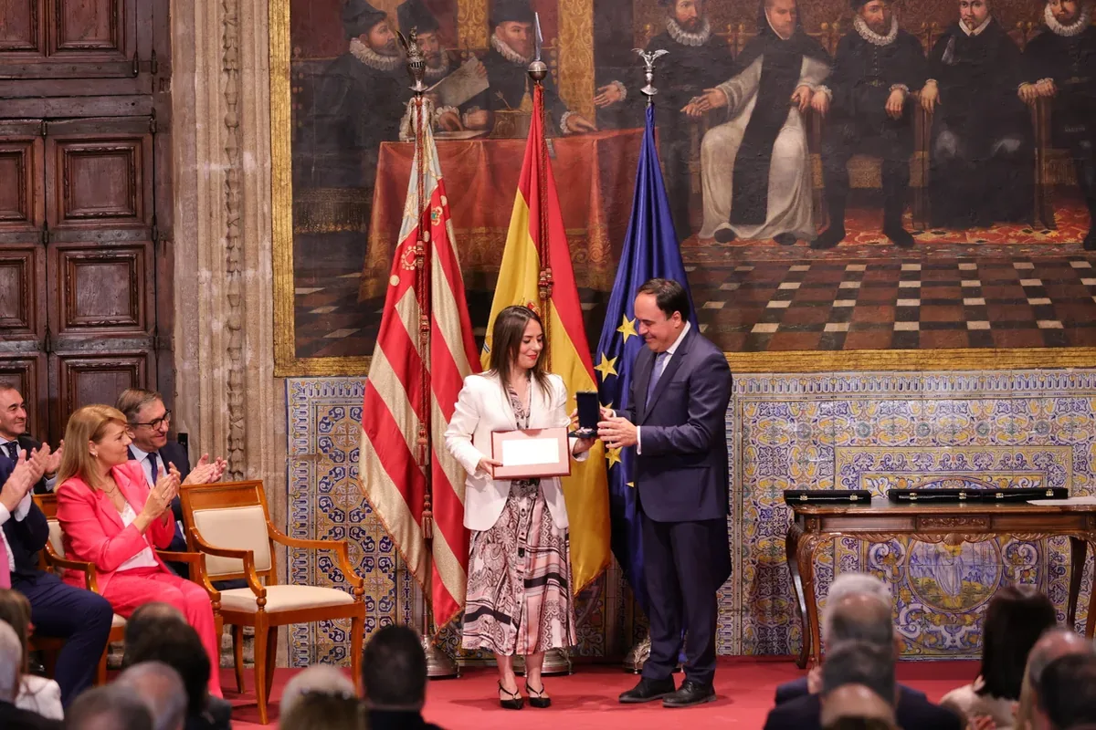 Distinciones de la Generalitat 2026: todos los premiados del 9 de Octubre 25 Vista general de una de las últimas entregas de distinciones